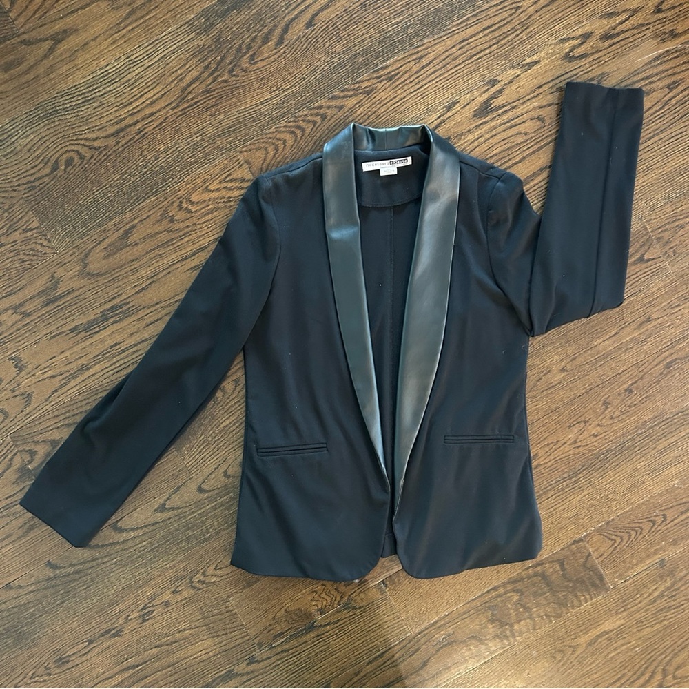 Necessary Objects Black Blazer with Faux Leather Lapel – Size Medium